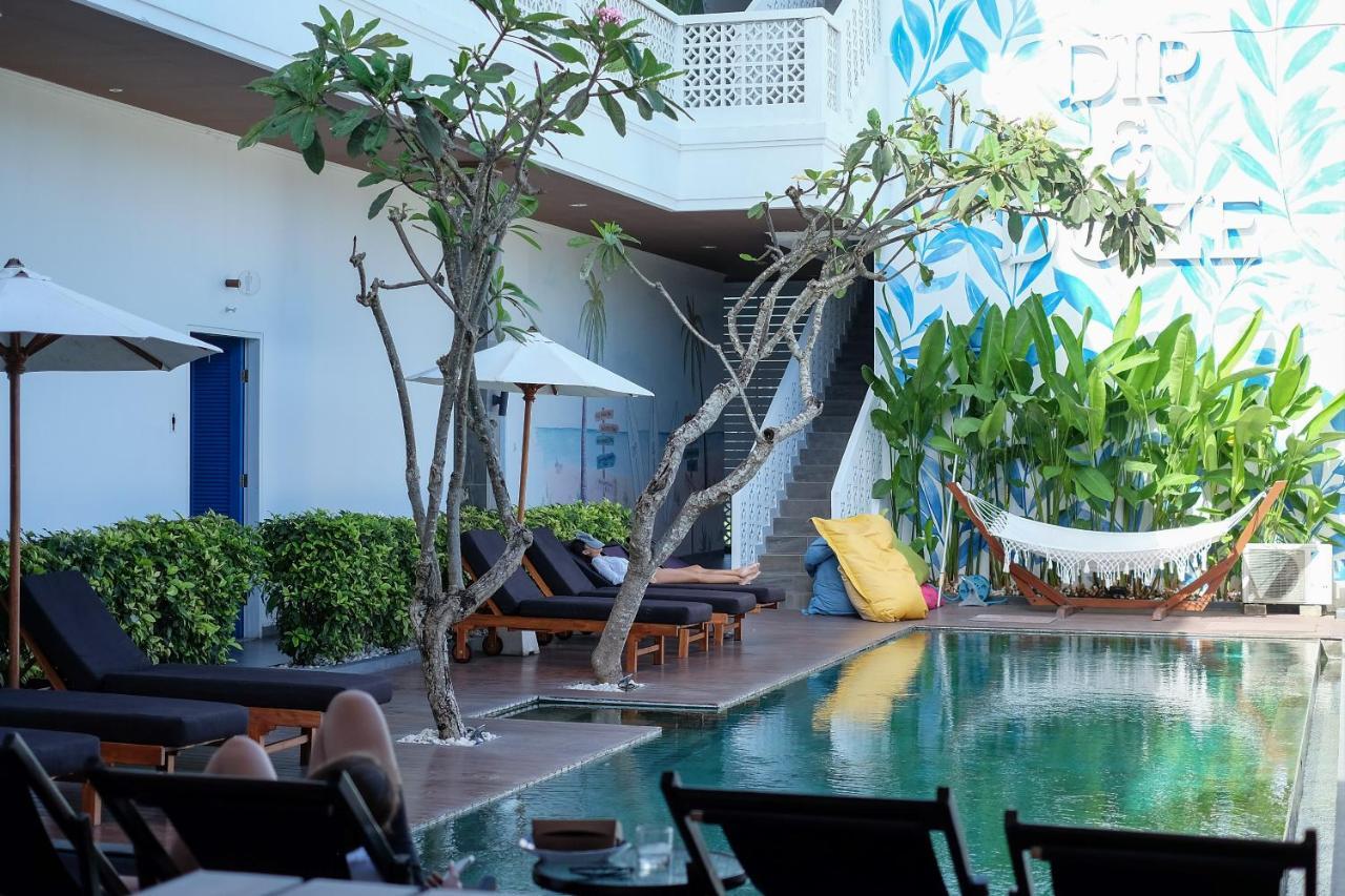 Dip & Doze Living Hostel Canggu Kültér fotó